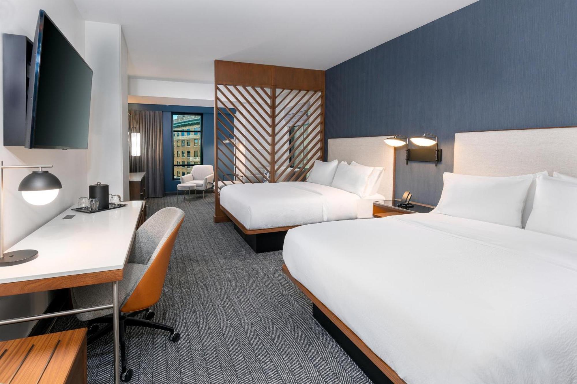 Отель Courtyard By Marriott Atlanta Midtown Экстерьер фото